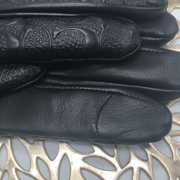 NWT Coach Embossed Sheep Skin Leather with 100% Wool Lining Gloves Size 7 - Picture 6 of 8
